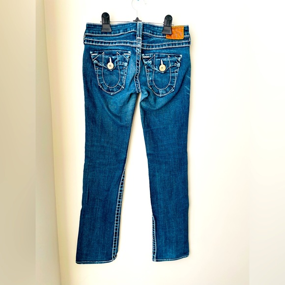 True Religion Becky Big T & Super T Stitch Low Rise Jeans - Picture 2 of 6